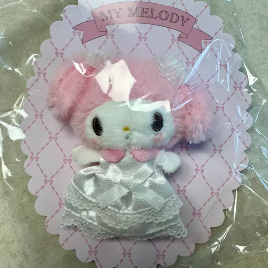 [BUNJANG] Sanrio My Melody Lady Brooch / 산리오 레이디 마이멜로디 브로치