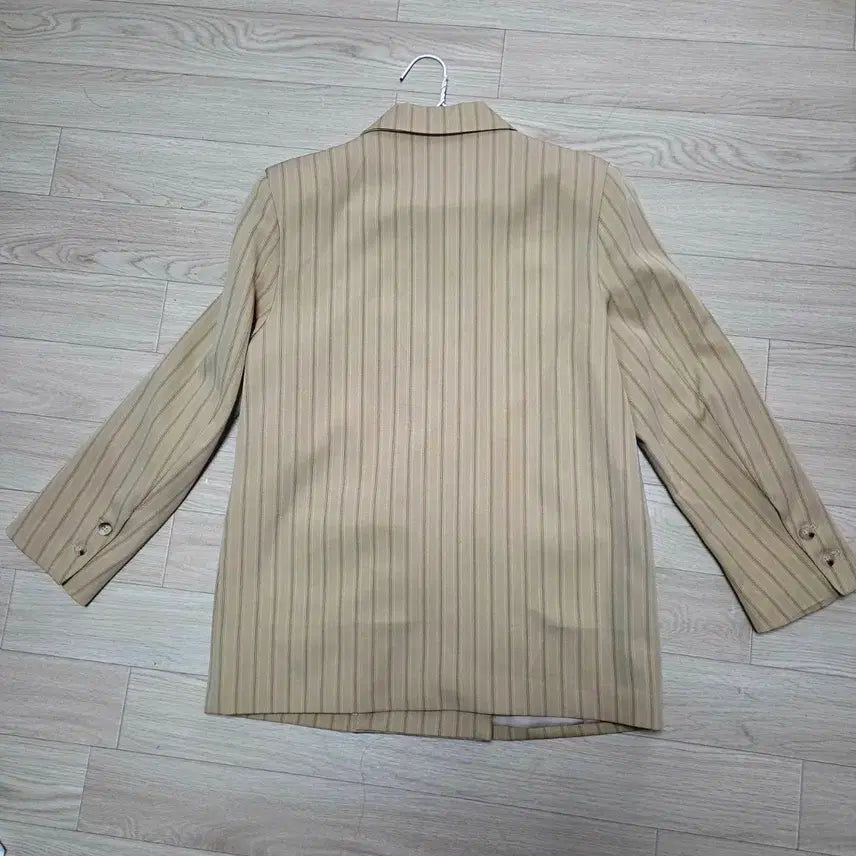 [BUNJANG] THEVERYTHING Striped Daily Jacket / 새상픔 여성66반 스트라이프 데일리 자켓-더베리띵
