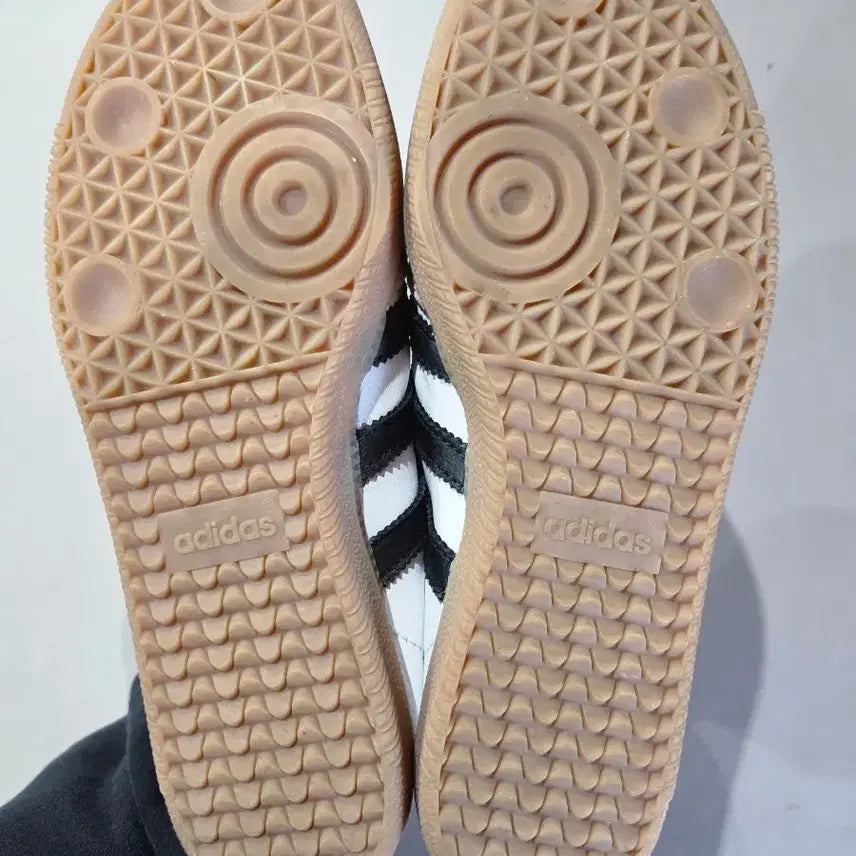 [BUNJANG] Adidas Samba Decon White Black 255 Sneakers / 아디다스 삼바 데콘 흰검 255 IF0642
