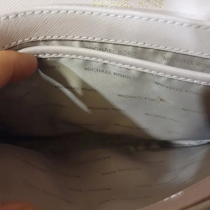[BUNJANG] Michael Kors Pink Chain Crossbody Bag / 마이클코어스 핑크 체인 크로스백