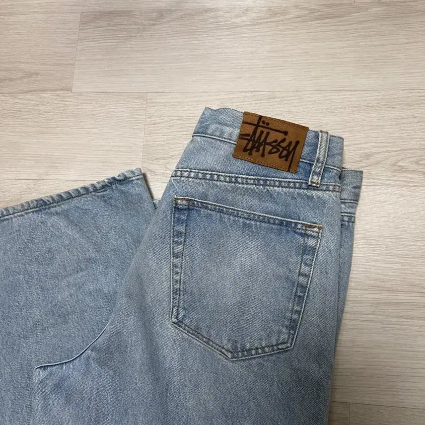 [BUNJANG] Stussy Relaxed Denim Pants Light Wash 32 / 스투시 릴렉스드 데님 팬츠 연청 32사이즈 1회착용
