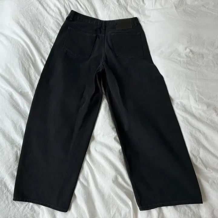 [BUNJANG] Brownyard Curved Denim Pants Black / 브라운야드 커브드 데님 팬츠 블랙