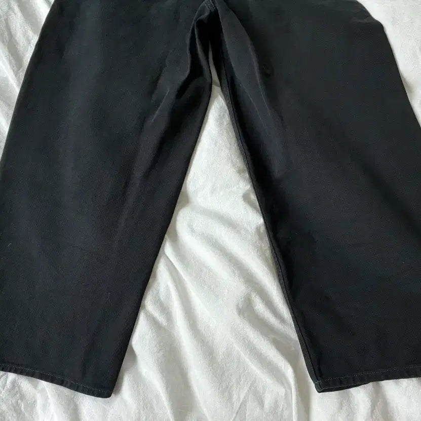 [BUNJANG] Brownyard Curved Denim Pants Black / 브라운야드 커브드 데님 팬츠 블랙
