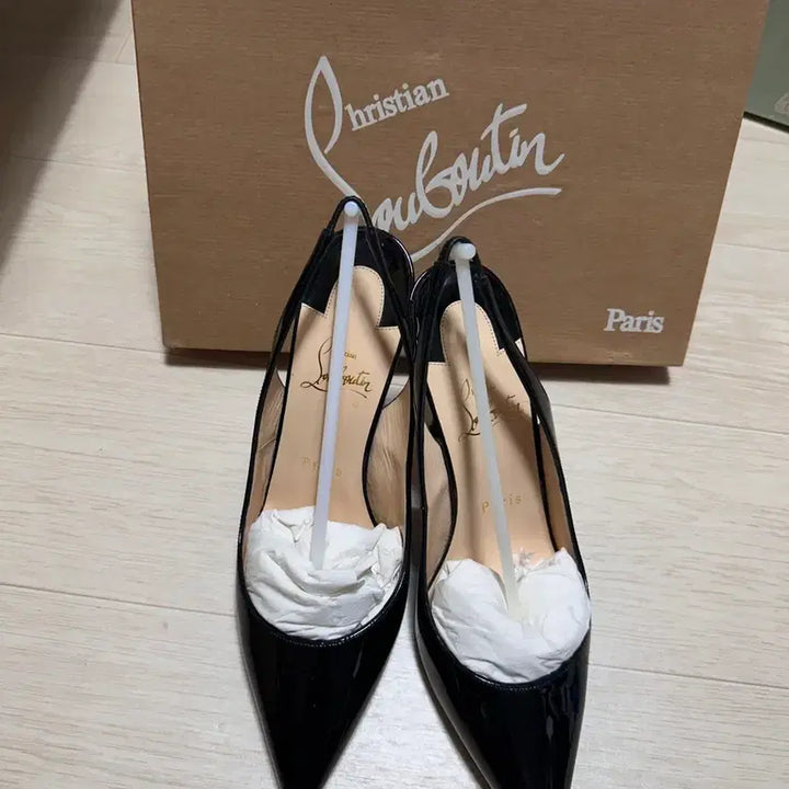 [BUNJANG] Christian Louboutin Black Enamel Pumps Full Set / 크리스챤 루부탱 블랙 에나멜 펌프스 풀세트