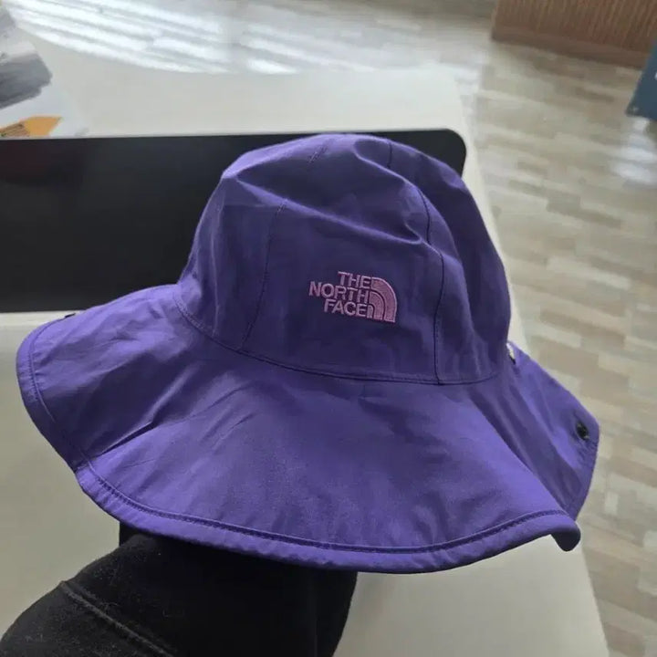 [BUNJANG] The North Face Gore-Tex Bucket Hat M / 노스페이스 고어텍스 벙거지 모자 M