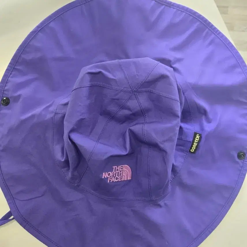 [BUNJANG] The North Face Gore-Tex Bucket Hat M / 노스페이스 고어텍스 벙거지 모자 M