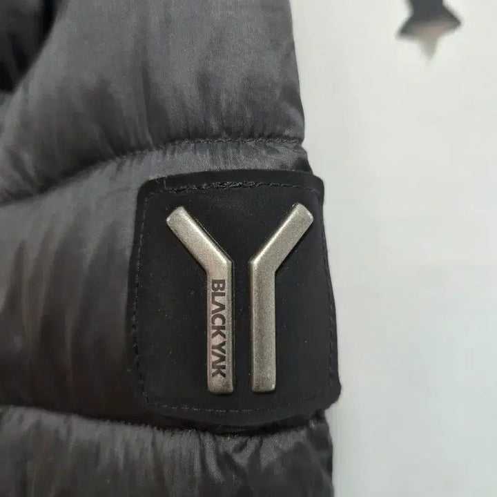 [BUNJANG] Black Yak Lightweight Duck Down Padded Jacket / 블랙야크 블랙 경량 패딩 덕다운 110