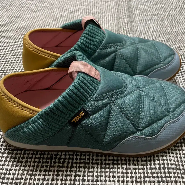 [BUNJANG] Teva Reember (LTM) Sandals / 테바 리엠버 (LTM)