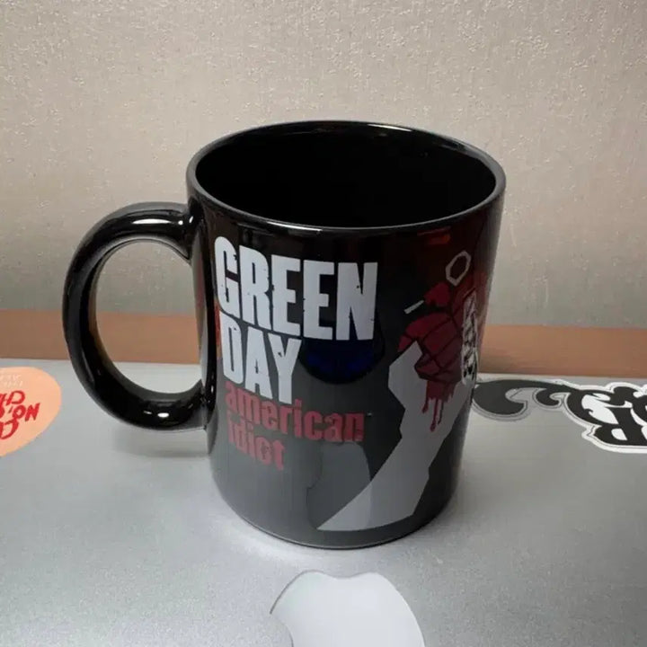[BUNJANG] Green Day American Idiot Mug / 그린데이 American Idiot 머그컵