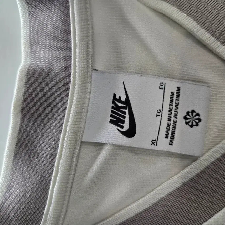 [BUNJANG] Nike Short Sleeve T-Shirt (XL) / 나이키 반팔 티셔츠 XL 사이즈