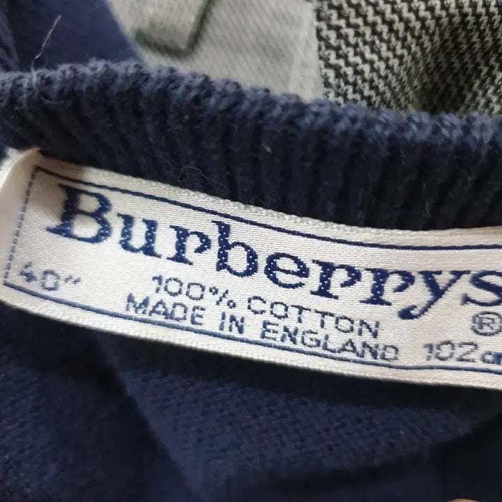[BUNJANG] Burberry Knit Cardigan (Size 40) / 버버리 니트 가디건 40 사진참고