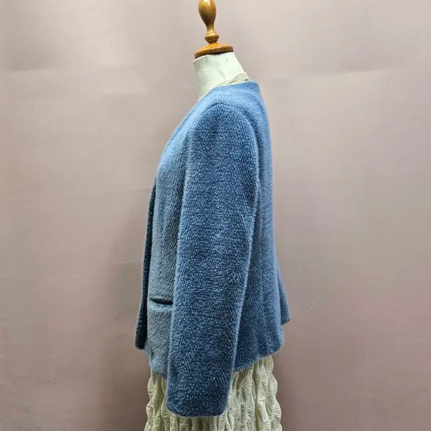 [BUNJANG] Blue Collarless Gold Button Fur Jacket / 블루 노카라 골드버튼 퍼 자켓