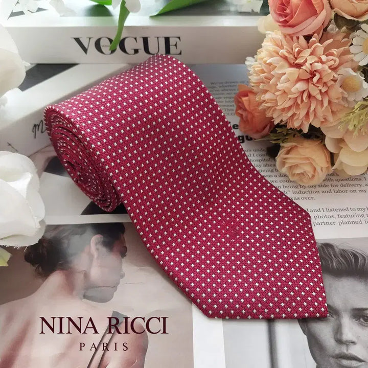 [BUNJANG] Nina Ricci Silk Red Jacquard Tie / 니나리치 실크 레드 자카드 패턴 넥타이 9.1cm A+등급 K2228