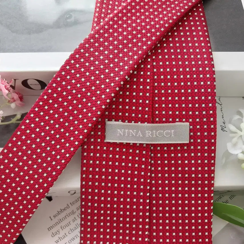 [BUNJANG] Nina Ricci Silk Red Jacquard Tie / 니나리치 실크 레드 자카드 패턴 넥타이 9.1cm A+등급 K2228