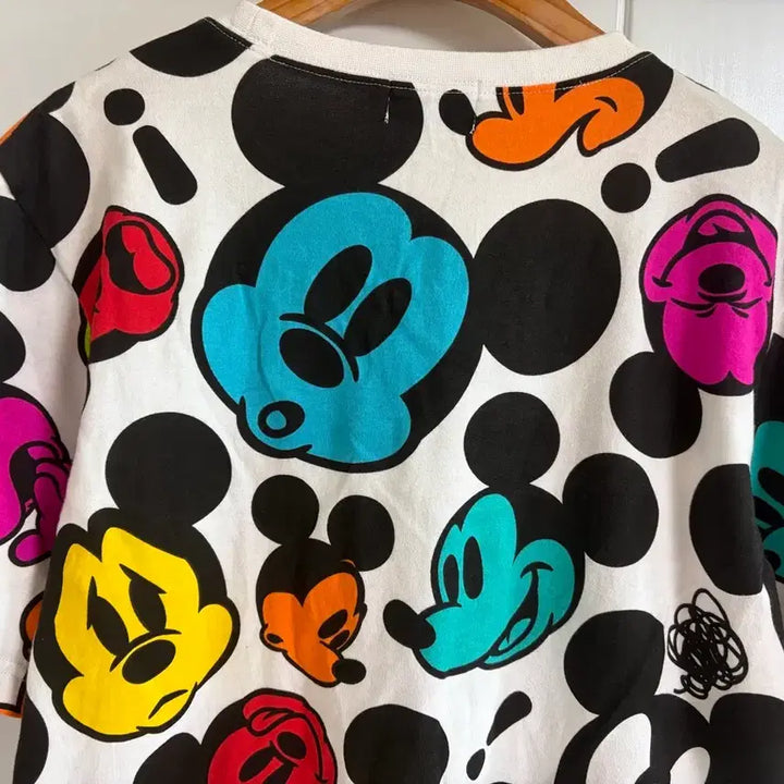 [SOLD OUT] (일본 수입 빈티지)디즈니 미키 마우스 반팔 티셔츠 면100 S