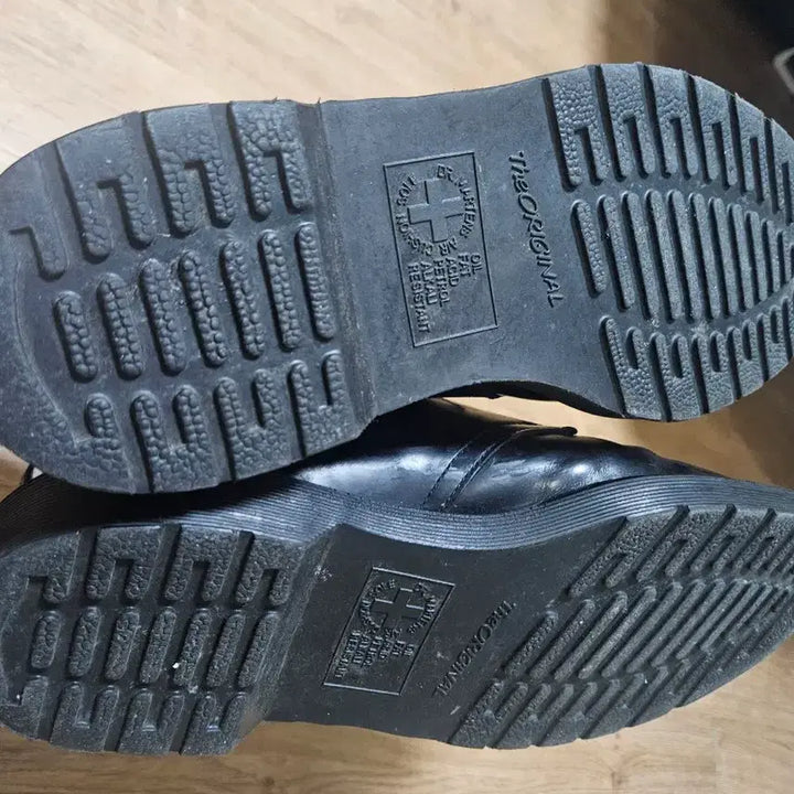 [BUNJANG] Dr. Martens 1461 Mono Shoes / 닥터마틴 1461 모노 270