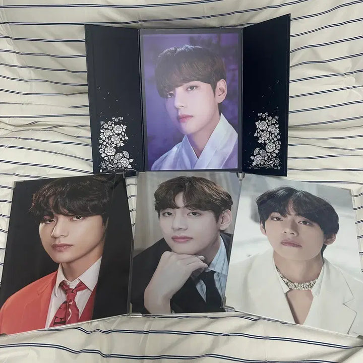 [BUNJANG] BTS V Premium Photocard / 방탄소년단 BTS 뷔 프리미엄 포토 양도