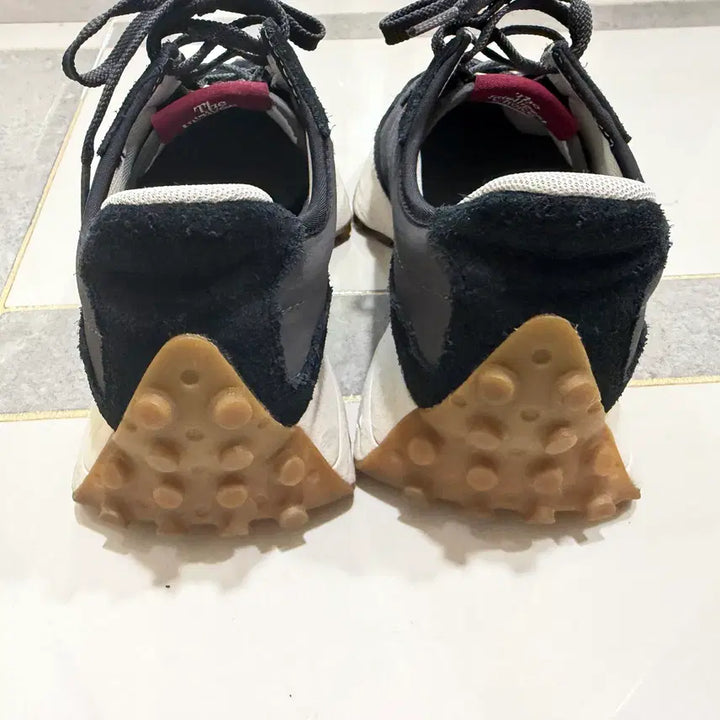 [BUNJANG] New Balance 327 Black Moonbeam Sneakers / 뉴발란스 327 블랙 문빔