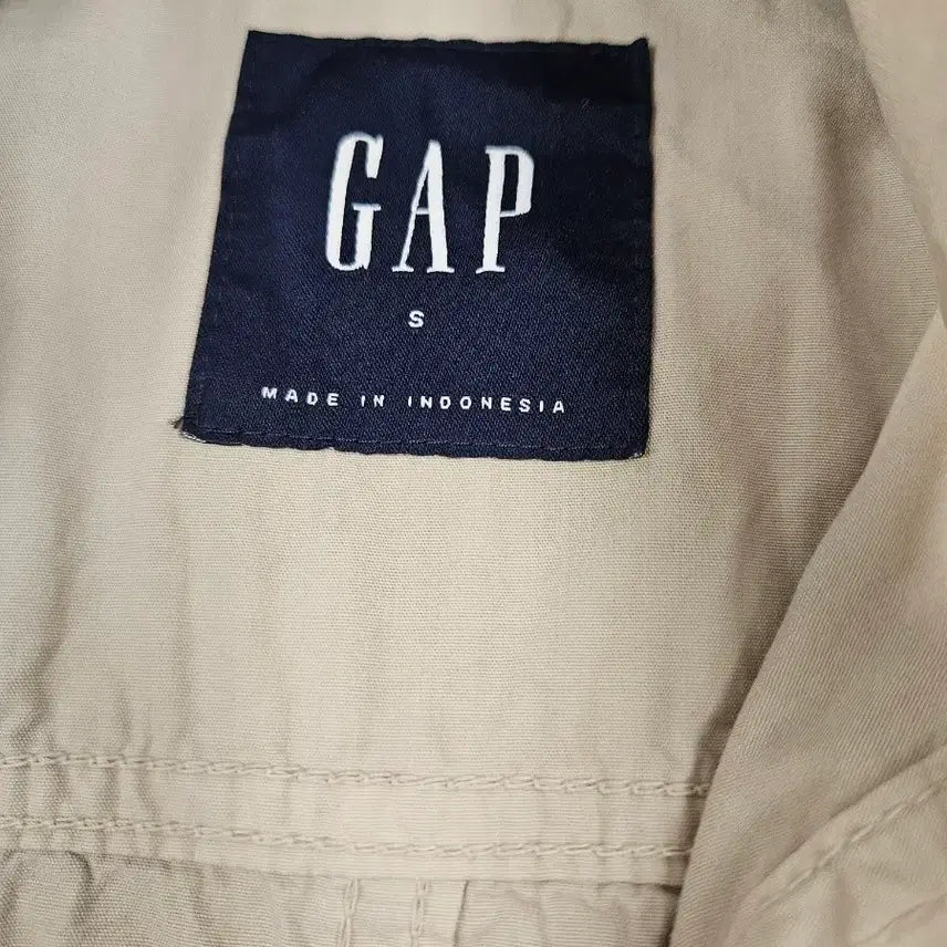 [BUNJANG] Gap Beige Shirt Jacket / 갭 베이지색 셔츠형 자켓