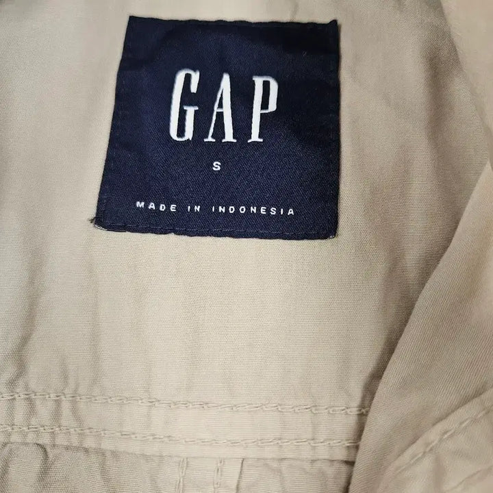 [BUNJANG] Gap Beige Shirt Jacket / 갭 베이지색 셔츠형 자켓