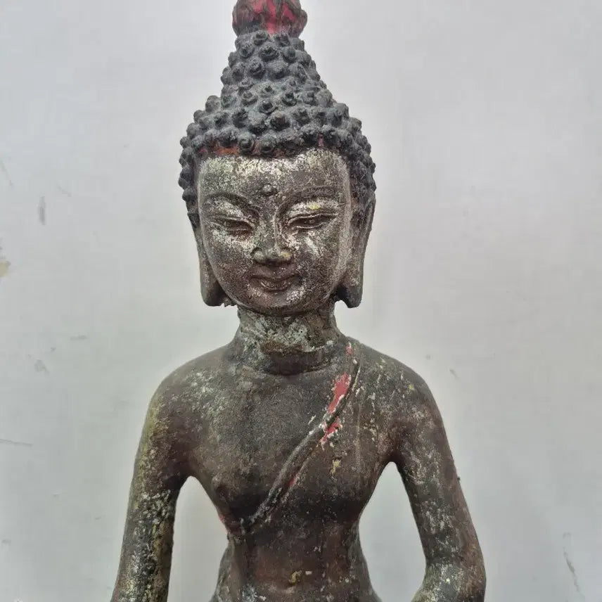 [BUNJANG] Old Painted Seated Shakyamuni Buddha Statue / 아주 오랜세월된 채색불  철석가모니 불상 20년소장품