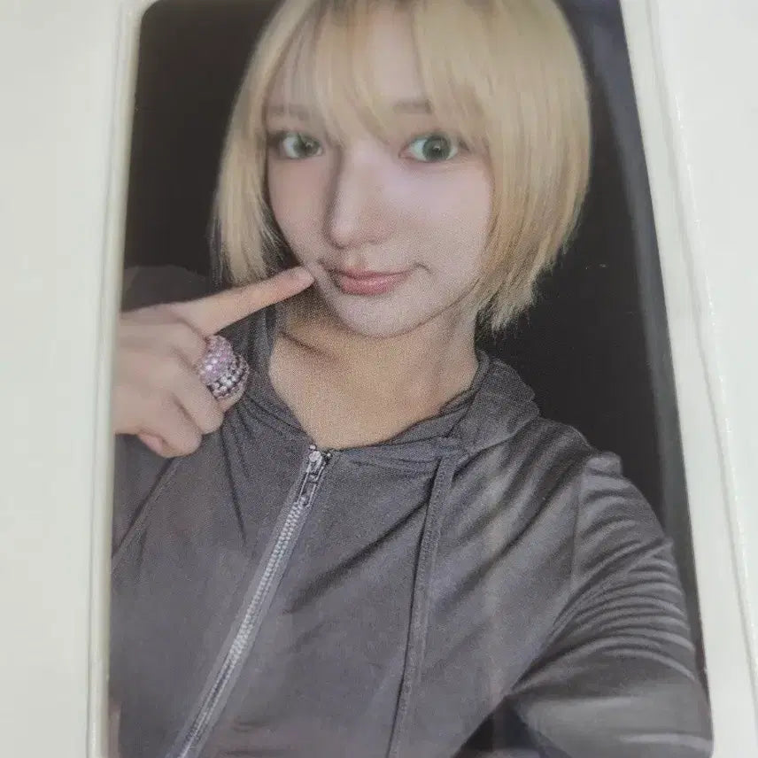 [BUNJANG] Kiki Jiyu Workshop Photocard / 키키 지유 공방 포카 양도