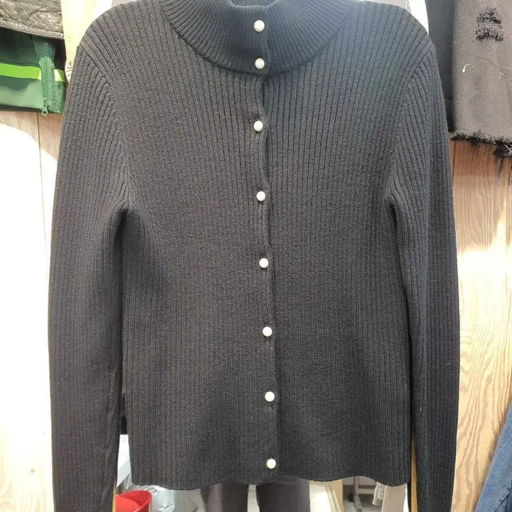 [BUNJANG] Sandro Pearl Button Ribbed High Neck Cardigan / 산드로(Sandro) 정품 진주 버튼 하이넥 골지 가디건 (상태 좋음)