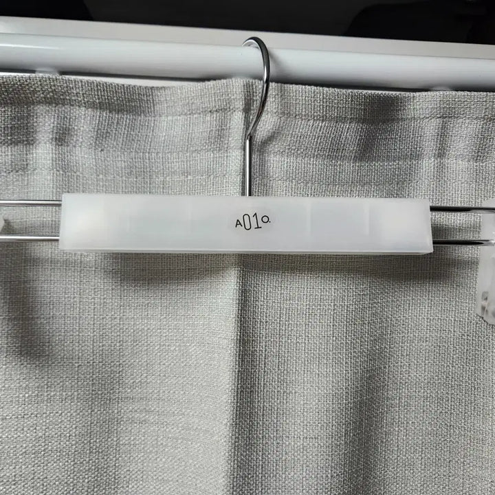 [SOLD OUT] 새제품 어나더오피스 산티아고 스탠다드 슬랙스 블랙 1사이즈
