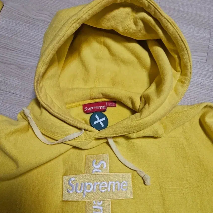 [BUNJANG] Supreme Cross Box Logo Hoodie Yellow (Size M) / 슈프림 크로스 박스로고 후드 옐로우 판매합니다