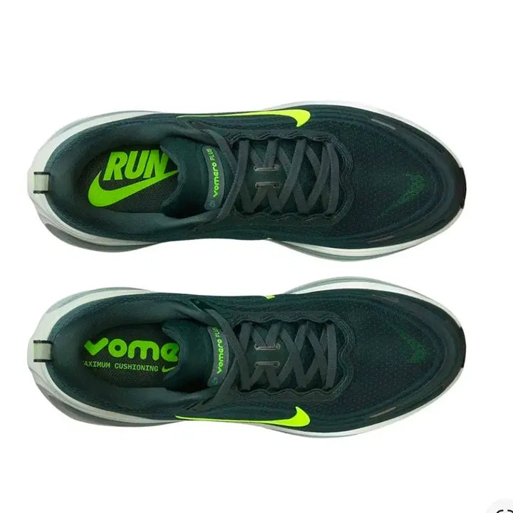 [BUNJANG] Nike Vomero Plus Sneakers / (새제품) 나이키 보메로 플러스 : 사이즈 255