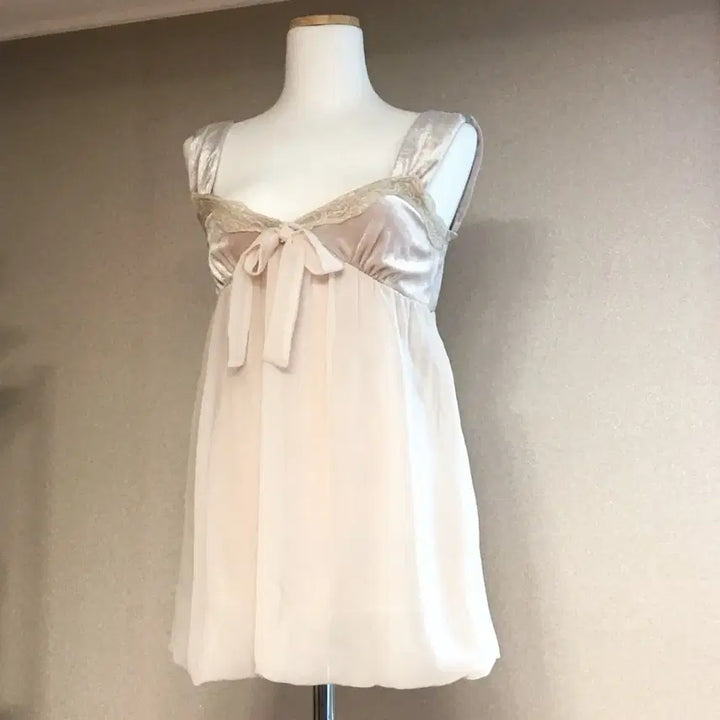 [BUNJANG] Velvet Lace Balloon Fit Dress / 갸루 벨벳 레이스 원피스 벌룬핏