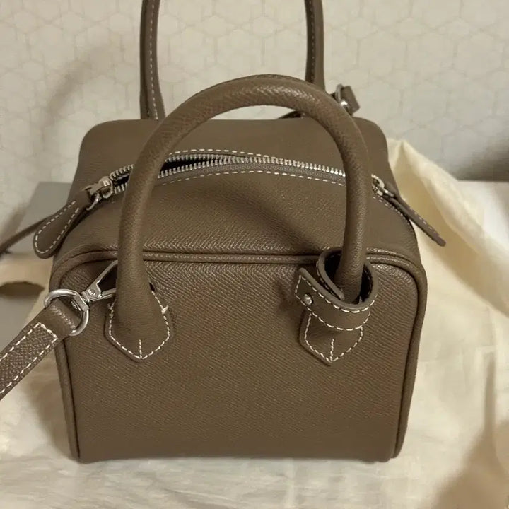 [BUNJANG] Sie Brot Mini Handle Bag Etoupe / 시에 sie 브롯 미니 핸들백 에토프