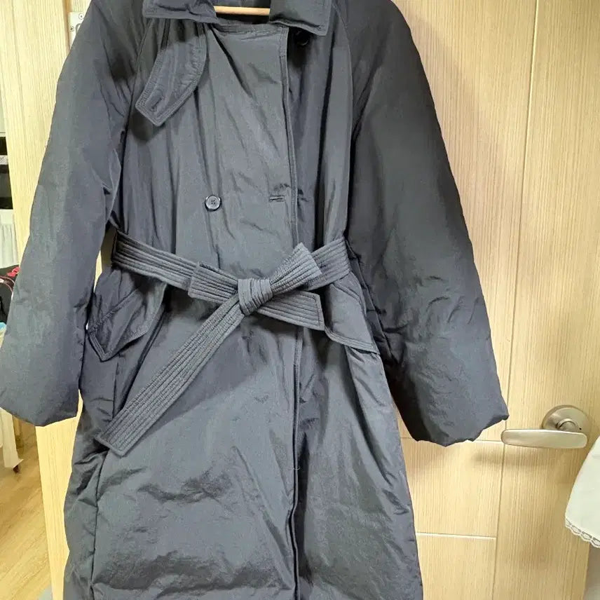 [BUNJANG] On&amp;On Trench Long Goose Down Jacket (Black 55) / [온앤온] 트렌치 롱 구스다운 (블랙 55)