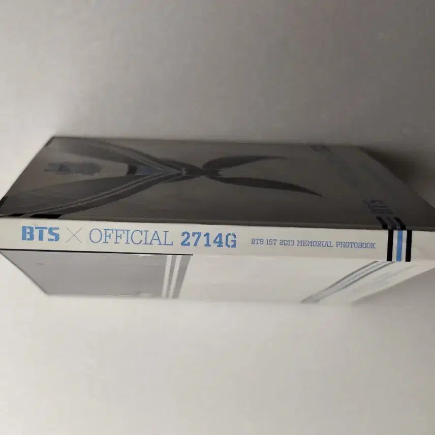 [BUNJANG] BTS 2014 Summer Package Photobook &amp; Pin Button Set / BTS 2014 썸머패키지 공식 굿즈(포토북&amp;핀버튼)