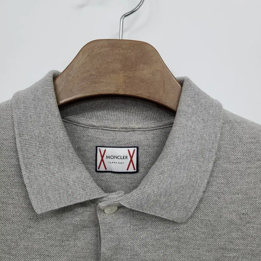[BUNJANG] Moncler Grey Short Sleeve Polo Shirt / 몽클레어 그레이 반팔 카라티/앨리스/앨리스/571