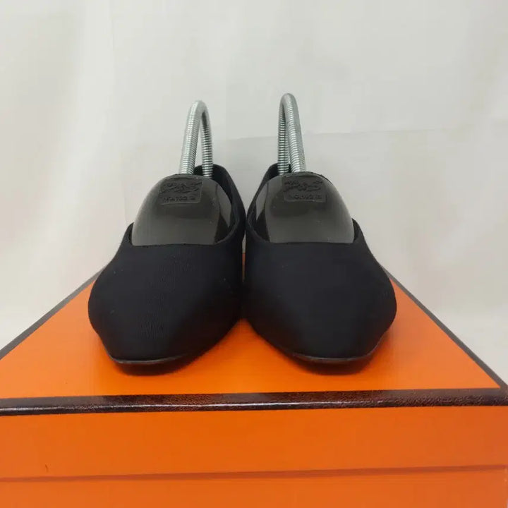 [SOLD OUT] 샤넬 블랙 플랫슈즈 구두 37C