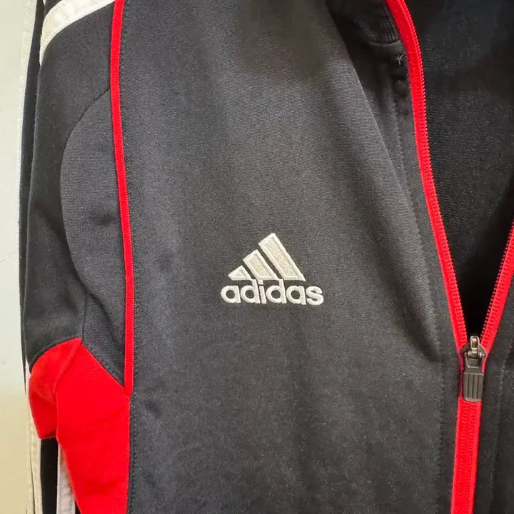 [BUNJANG] Adidas TEAM14 Black/Red Jersey 100 / 아디다스 TEAM14 KN 검/빨 저지 100