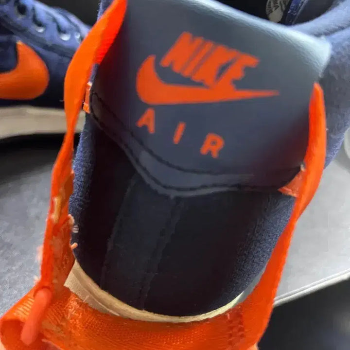 [BUNJANG] Nike Air Force 1 High CVS Navy/Orange Sneakers / 나이키 에어포스1 하이 cvs 270 곤/주 닉스