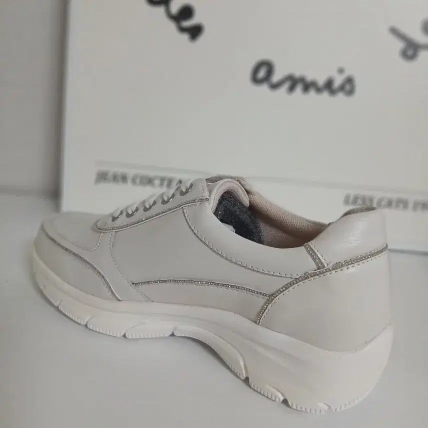 [BUNJANG] Hush Puppies Leather Sneakers / 허시파피 비즈 트리밍 가죽 스니커즈 새것230