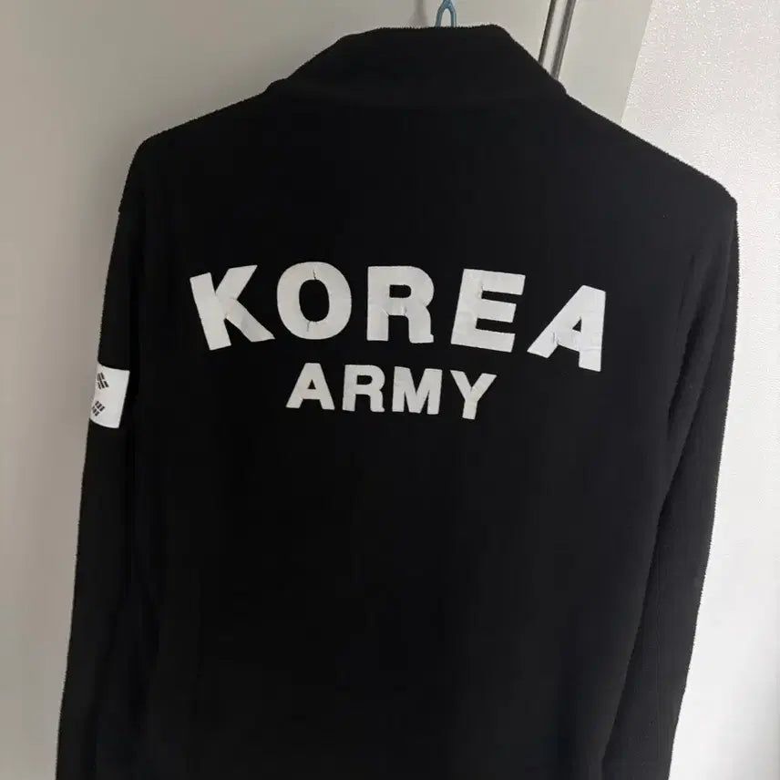 [BUNJANG] R.O.I Black Fleece Zip-Up M / R.O.I 블랙 기모 후리스 집업 M