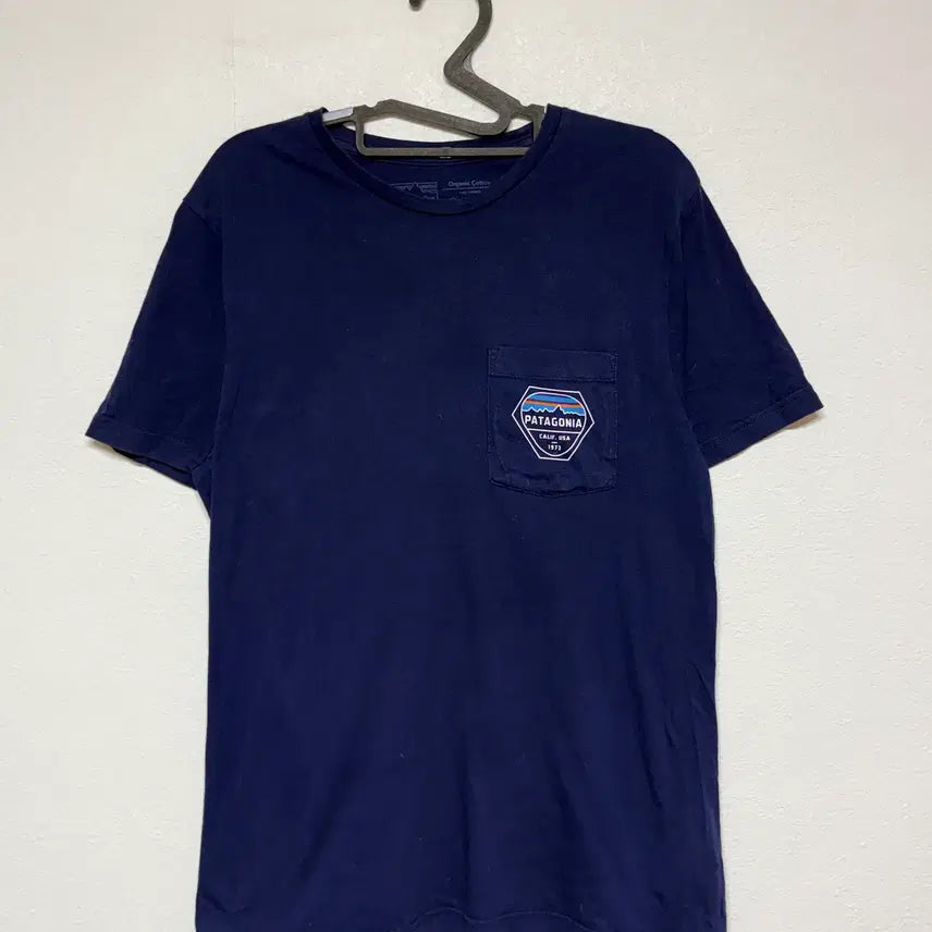 [SOLD OUT] 파타고니아 포켓 반팔티 XS 네이비