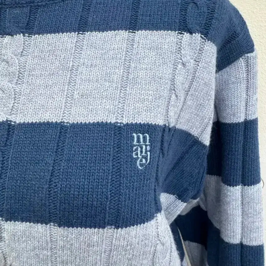 [BUNJANG] Marje Striped Cable Knit Sweater - Blue Gray / 마르제 스트라이프 케이블 니트 스웨터 블루그레이/데일리 캐주얼