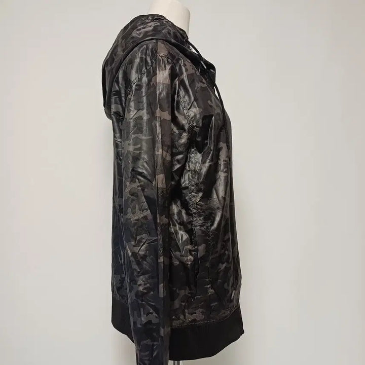 [BUNJANG] DIVINER Dark Camouflage Mesh Lined Windbreaker / [M] DIVINER(디바이너) 다크 카모플라쥬 메쉬 라이닝 윈드브레이커