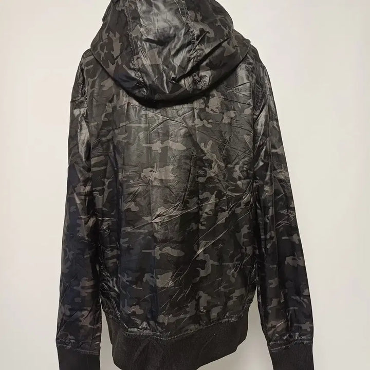 [BUNJANG] DIVINER Dark Camouflage Mesh Lined Windbreaker / [M] DIVINER(디바이너) 다크 카모플라쥬 메쉬 라이닝 윈드브레이커
