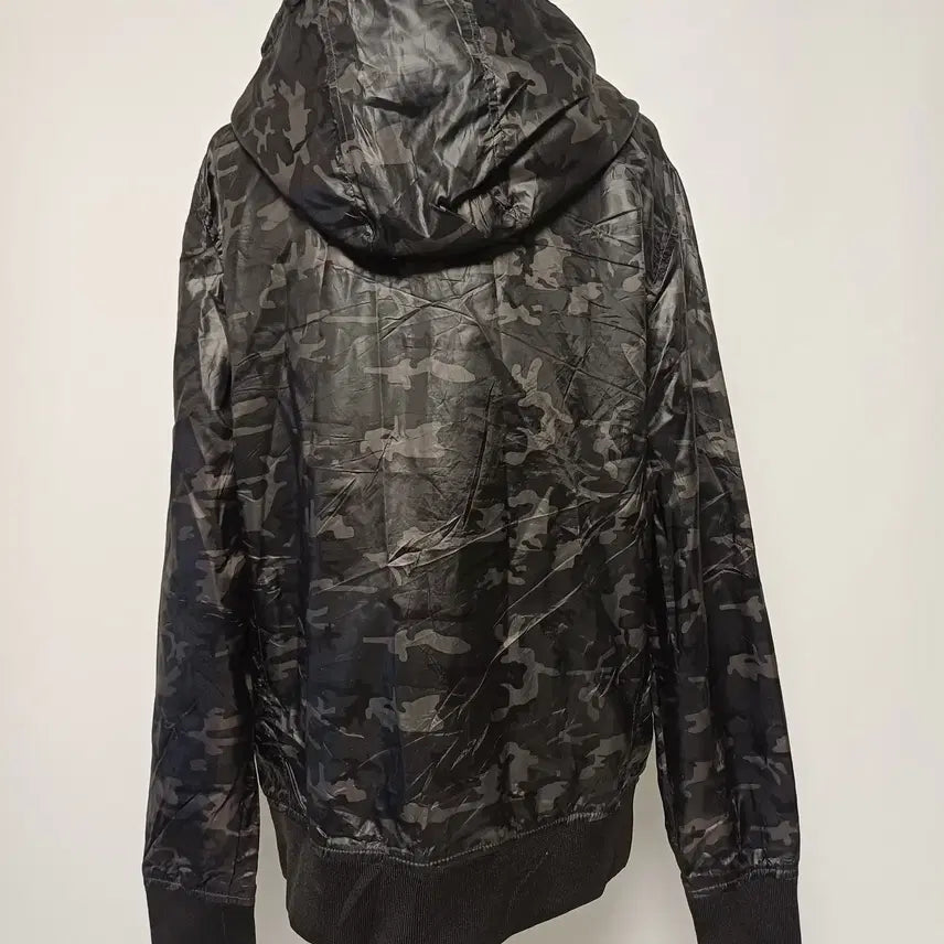[BUNJANG] DIVINER Dark Camouflage Mesh Lined Windbreaker / [M] DIVINER(디바이너) 다크 카모플라쥬 메쉬 라이닝 윈드브레이커