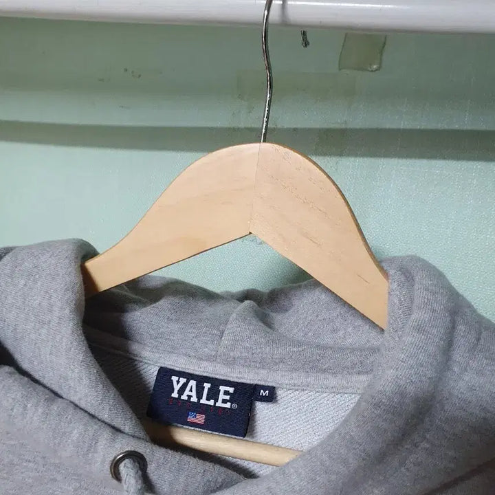 [BUNJANG] Yale Hoodie M / 예일 후드티 100