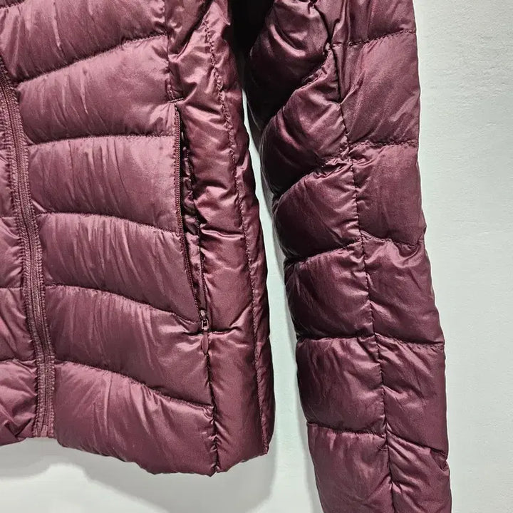 [BUNJANG] Uniqlo Lightweight Padded Jacket Burgundy Women&