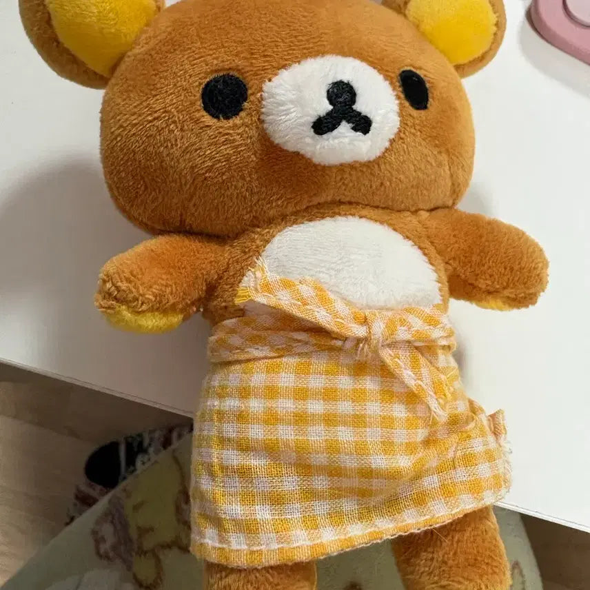 [BUNJANG] Rilakkuma Apron Doll / 리락쿠마앞치마인형