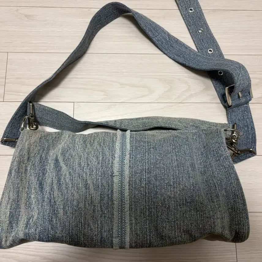 [BUNJANG] Fillintheblank Denim Crossbody Bag / 필인더블랭크 데님백 가방