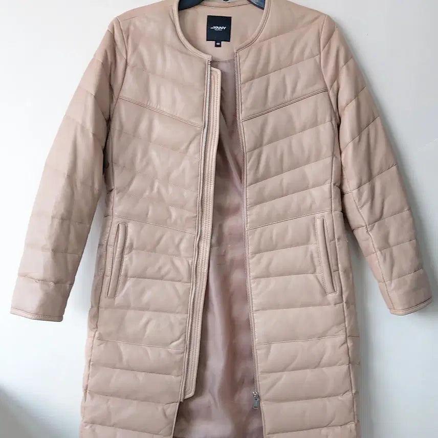 [BUNJANG] orYANY Goose Down &amp; Lambskin Padded Long Coat / orYANY 오야니 66 구스다운 양가죽 패딩 코트/롱패딩. BG. A